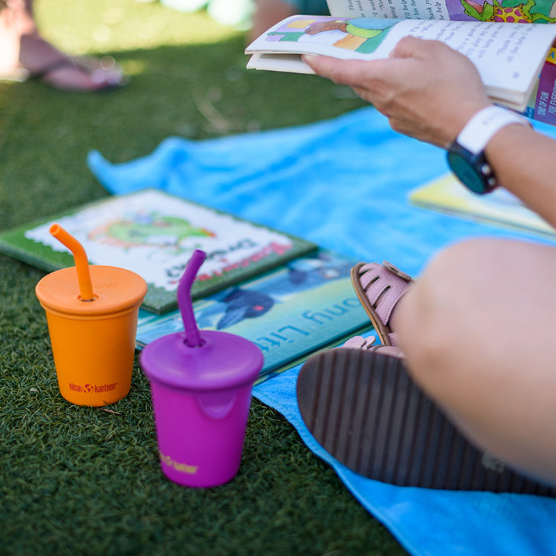 10oz-kid-s-cup-with-straw-lid-j7 10oz_kids_cups_straw_reading_blanket_square.jpg