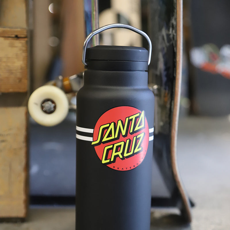 32oz-tkwide-with-twist-cap-santa-cruz-k0 32oz_tkwide_twist_water_bottle_santacruz_dot_wheels_square.jpg