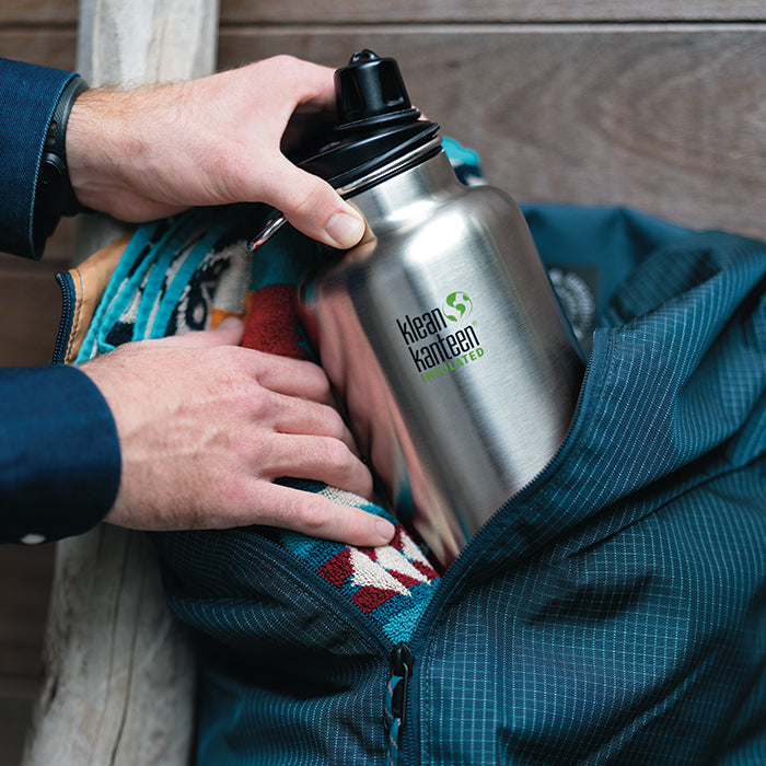 tkwide-chug-cap-t2 K64TKWSSL-BS-Chug-Cap-Out-of-Duffle_lifestyle.jpg