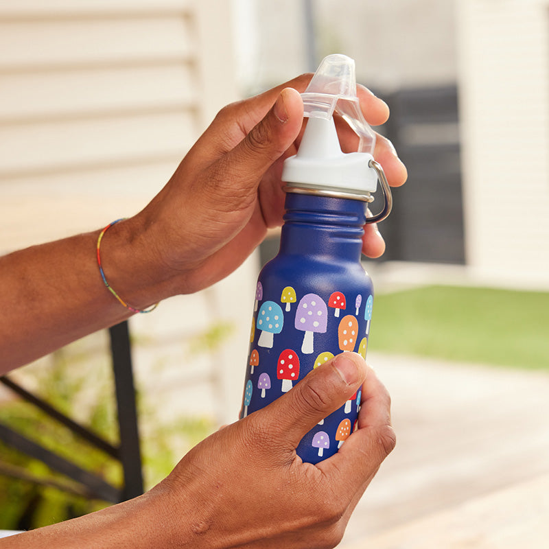 12oz-kid-s-classic-sippy-l9 kid_sippy_12oz_closeup_dustcover_square.jpg