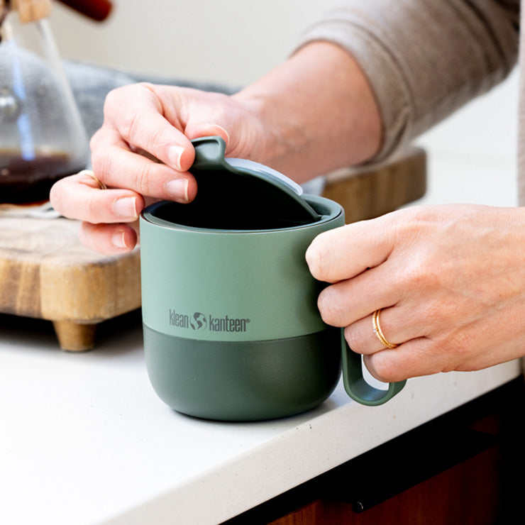 flip-lid-z9 rise_flip_lid_large_coffee_mug.jpg