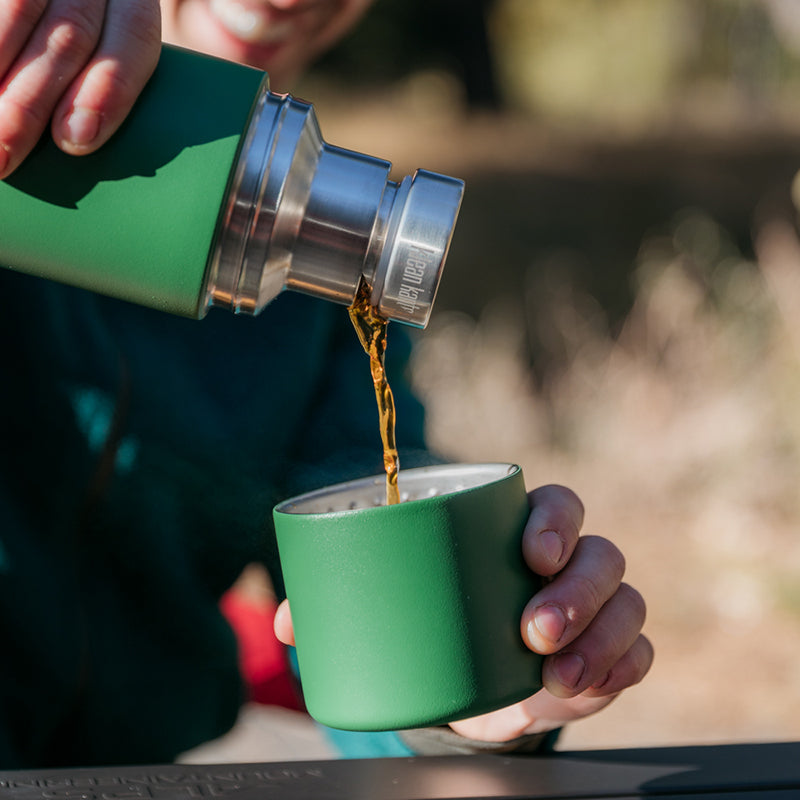 tkpro-maintenance-kit-k7 tkpro_32oz_thermos_green_pourthrough_lifestyle.jpg